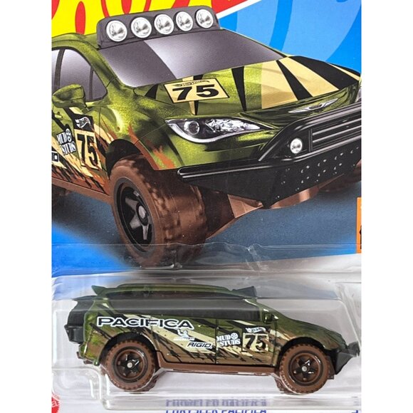 Hot Wheels Chrysler Pacifica Mud Studs Off Road Diecast 1 64 - Picture 3 of 8